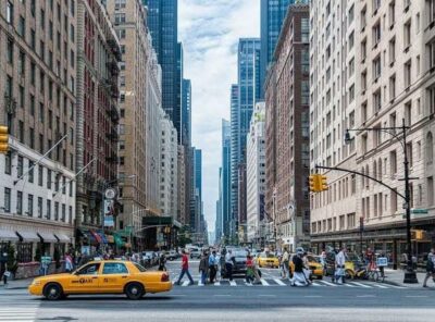 Urban Explorers of NYC 🚶‍♂️🛤️